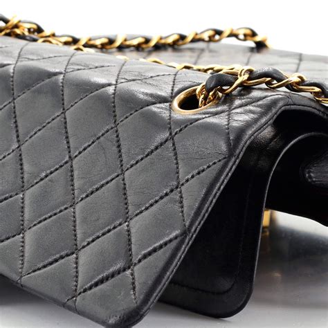 chanel vintage quilted lambskin classic flap bag -7''x10''- black|chanel classic flap shoulder bag.